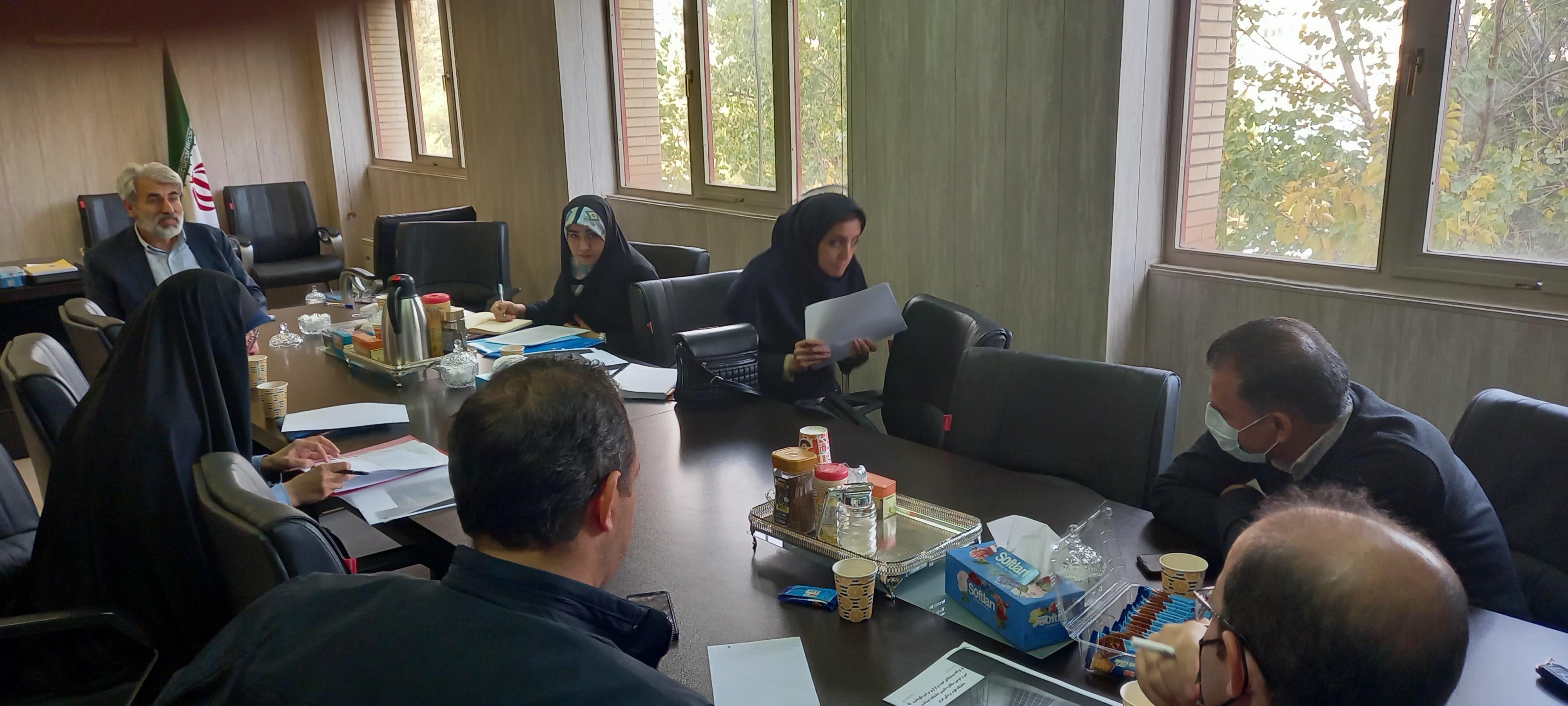 جلسه کارگروه بزرگداشت سی و دومین سالگرد تاسیس دانشکده بهداشت