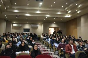  آشنایی دانشجویان جدیدالورود با شیوه نامه کمیته انظباطی